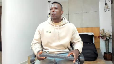 Snapshot of marcusblack_ chatting on July 24, 2026, 11:52 am Marcusssss online show from July 24, 2026, 11:52 am
