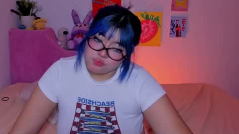 Snapshot of marcy_grey chatting on July 17, 2026, 1:45 am danna online show from July 17, 2026, 1:45 am