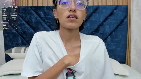 Aitana online show from December 7, 2024, 4:31 am