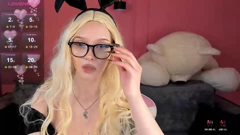 Snapshot of mari_nett chatting on February 28, 2025, 6:32 am mari_nett online show from February 28, 2025, 6:32 am