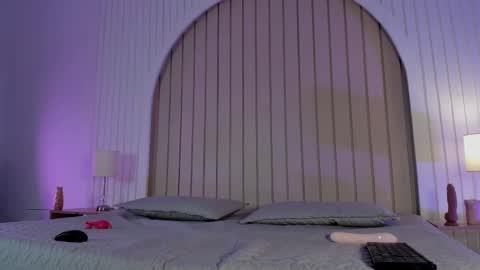 Maria  online show from November 26, 2025, 11:44 am