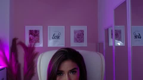  Instagram soymj01 online show from December 12, 2024, 2:11 pm