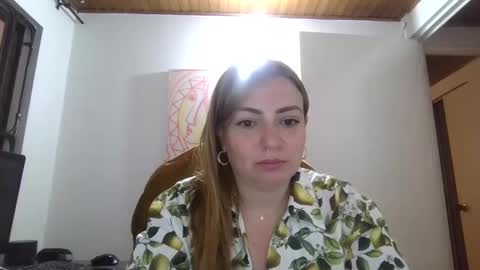 maria_juliana8 online show from January 14, 2025, 11:05 pm
