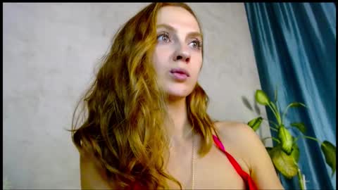 Snapshot of maria_venera__ chatting on November 3, 2025, 12:13 am  Maria  online show from November 3, 2025, 12:13 am