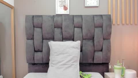 mariaa__fernanda online show from January 11, 2026, 4:28 am