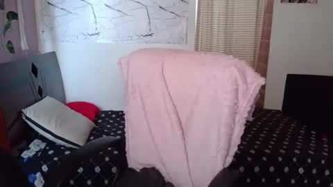 mariaajuana_ online show from April 17, 2026, 3:15 pm