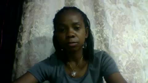 mariah642217 online show from May 3, 2026, 6:52 am