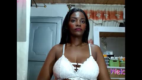 Snapshot of mariah_hellen chatting on September 23, 2025, 9:07 pm Alicia online show from September 23, 2025, 9:07 pm