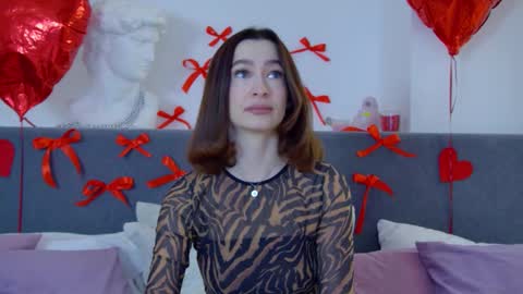 MariaMenson online show from February 23, 2025, 6:34 pm