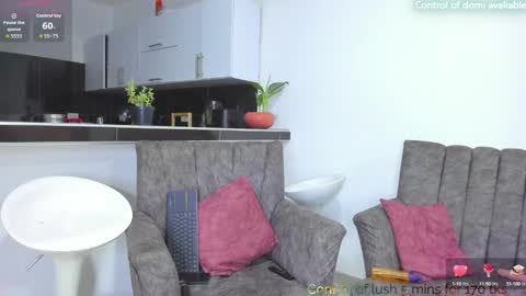 Snapshot of mariamrosse chatting on October 6, 2025, 1:14 am Mariam online show from October 6, 2025, 1:14 am