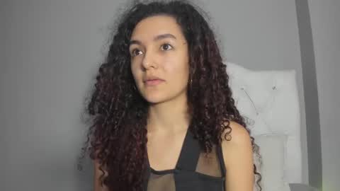 Marian online show from January 4, 2025, 3:39 pm