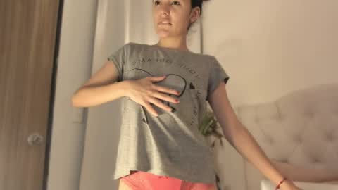 Marian online show from April 19, 2026, 5:29 am