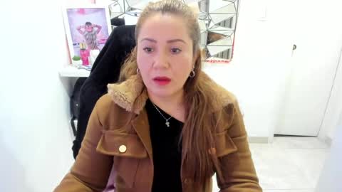 mariana01_m online show from June 29, 2026, 11:54 am
