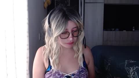 Mariana online show from September 16, 2025, 7:15 pm