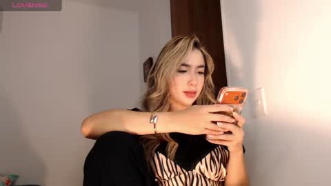Mariana online show from July 15, 2026, 10:26 pm