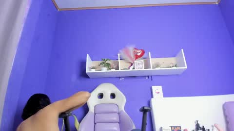 mariana_rossi_ online show from April 12, 2026, 12:43 pm