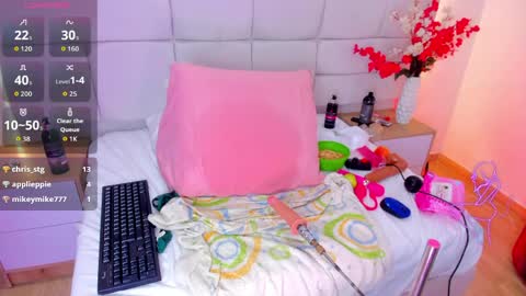marianls01 online show from May 22, 2026, 10:48 pm