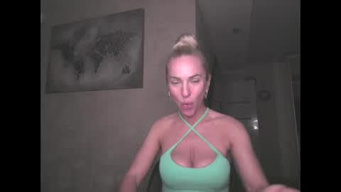 Snapshot of marianna1977 chatting on June 1, 2026, 7:37 pm marianna1977 online show from June 1, 2026, 7:37 pm