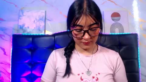 Marian online show from July 2, 2026, 8:04 pm