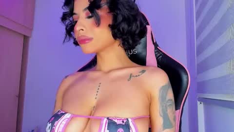 M A R I A N E online show from February 23, 2026, 4:21 am