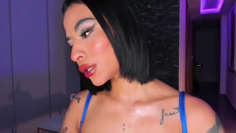 Snapshot of marianne__ chatting on May 8, 2026, 4:18 am M A R I A N E online show from May 8, 2026, 4:18 am