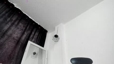 marianne online show from March 10, 2025, 7:18 pm