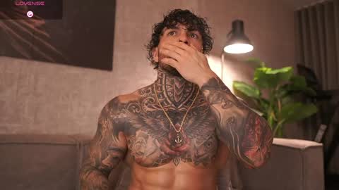 Mariano Costa online show from April 17, 2026, 1:41 am