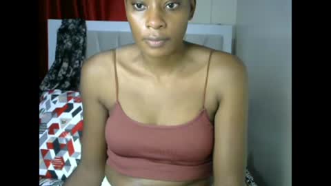 Pauline online show from December 2, 2024, 10:12 pm