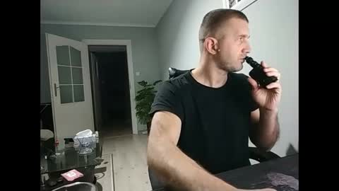 Snapshot of maribor5879 chatting on February 2, 2025, 5:15 pm maribor5879 online show from February 2, 2025, 5:15 pm