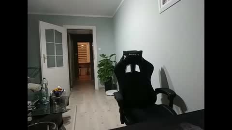 Snapshot of maribor5879 chatting on February 5, 2025, 6:15 pm maribor5879 online show from February 5, 2025, 6:15 pm