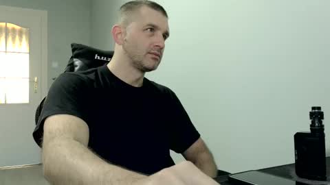 Snapshot of maribor5879 chatting on February 23, 2025, 6:17 am maribor5879 online show from February 23, 2025, 6:17 am