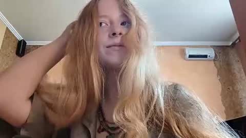 Kate online show from June 12, 2026, 3:05 am