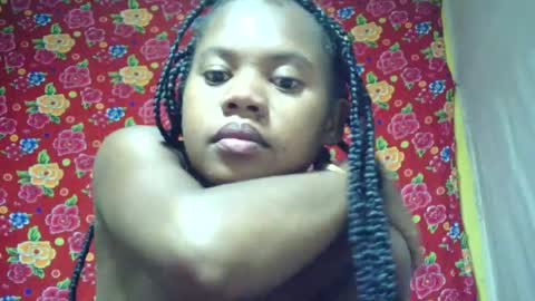 Snapshot of marie599194 chatting on June 29, 2026, 2:18 am marie599194 online show from June 29, 2026, 2:18 am