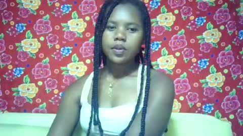 Snapshot of marie599194 chatting on July 4, 2026, 4:07 am marie599194 online show from July 4, 2026, 4:07 am