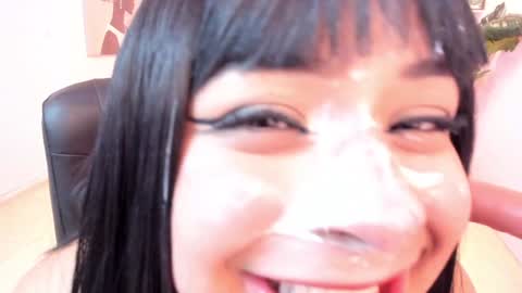 Snapshot of marie_harper chatting on December 31, 2024, 1:30 pm Marie online show from December 31, 2024, 1:30 pm