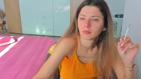 Snapshot of marie_marie03 chatting on April 27, 2026, 5:49 am Marie online show from April 27, 2026, 5:49 am