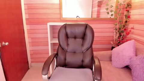 Marien online show from February 17, 2026, 1:13 am