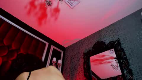 Snapshot of mariewatson chatting on September 29, 2025, 6:35 pm Marie online show from September 29, 2025, 6:35 pm
