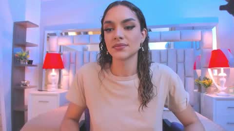 mariiahneedles online show from February 17, 2026, 11:00 pm