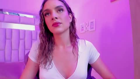 mariiahneedles online show from February 24, 2026, 10:30 pm