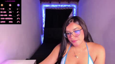 Snapshot of mariiana_hasper chatting on December 14, 2024, 11:45 pm Mariana Hasper online show from December 14, 2024, 11:45 pm