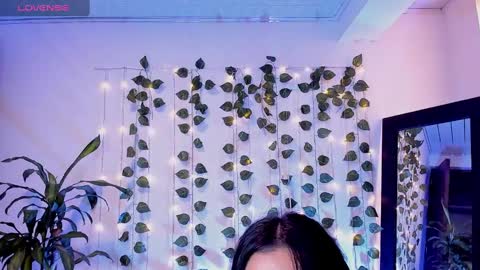 Maryyy online show from December 5, 2024, 5:28 pm