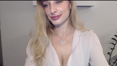 MarilynDevilish online show from December 10, 2024, 9:54 pm