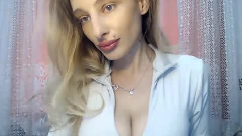 MarilynDevilish online show from February 28, 2025, 8:31 am
