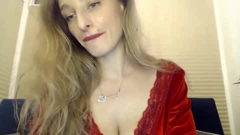 MarilynDevilish online show from March 6, 2025, 7:32 pm