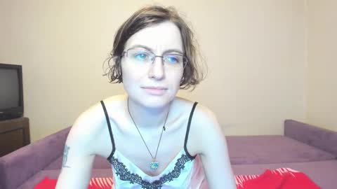 Marilyn online show from March 9, 2025, 11:25 pm