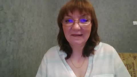 marinamrs online show from October 31, 2025, 9:05 pm