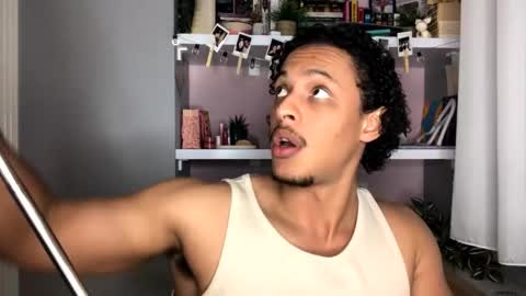 MarinaxMonroe online show from October 16, 2025, 4:19 pm