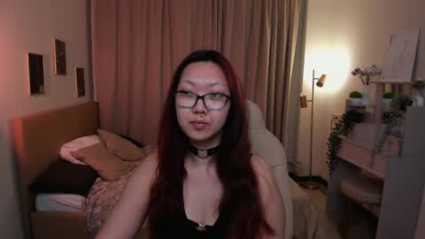 Marine  online show from May 11, 2026, 2:23 pm