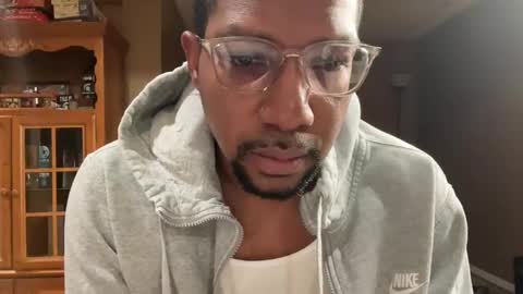 MARIOLUIGIHOT online show from February 1, 2025, 7:47 am